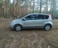 Серый Ниссан Ноут, объемом двигателя 1.6 л и пробегом 177 тыс. км за 5400 $, фото 4 на Automoto.ua