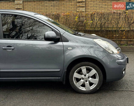 Сірий Ніссан Ноут, об'ємом двигуна 1.6 л та пробігом 127 тис. км за 5890 $, фото 4 на Automoto.ua