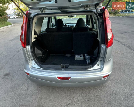 Серый Ниссан Ноут, объемом двигателя 1.6 л и пробегом 250 тыс. км за 5800 $, фото 19 на Automoto.ua