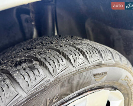 Серый Ниссан Ноут, объемом двигателя 1.4 л и пробегом 142 тыс. км за 4800 $, фото 15 на Automoto.ua