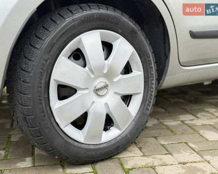 Серый Ниссан Ноут, объемом двигателя 1.4 л и пробегом 142 тыс. км за 5200 $, фото 30 на Automoto.ua