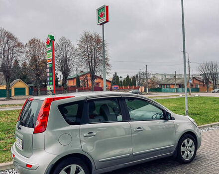 Серый Ниссан Ноут, объемом двигателя 1.6 л и пробегом 122 тыс. км за 6990 $, фото 4 на Automoto.ua