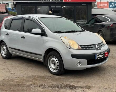 Сірий Ніссан Ноут, об'ємом двигуна 1.4 л та пробігом 137 тис. км за 4990 $, фото 2 на Automoto.ua