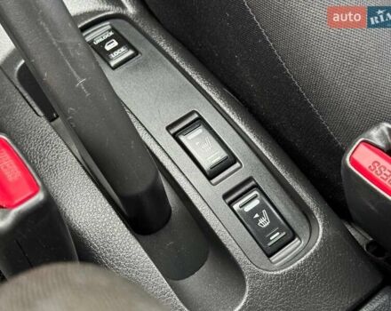 Сірий Ніссан Ноут, об'ємом двигуна 1.4 л та пробігом 137 тис. км за 4990 $, фото 27 на Automoto.ua