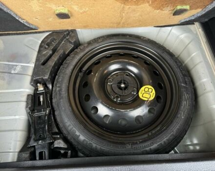 Сірий Ніссан Ноут, об'ємом двигуна 1.4 л та пробігом 182 тис. км за 5700 $, фото 17 на Automoto.ua