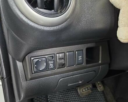 Серый Ниссан Ноут, объемом двигателя 1.6 л и пробегом 188 тыс. км за 6700 $, фото 33 на Automoto.ua