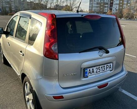 Серый Ниссан Ноут, объемом двигателя 1.6 л и пробегом 120 тыс. км за 6999 $, фото 5 на Automoto.ua