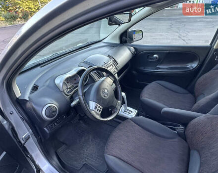 Серый Ниссан Ноут, объемом двигателя 1.6 л и пробегом 250 тыс. км за 5800 $, фото 16 на Automoto.ua