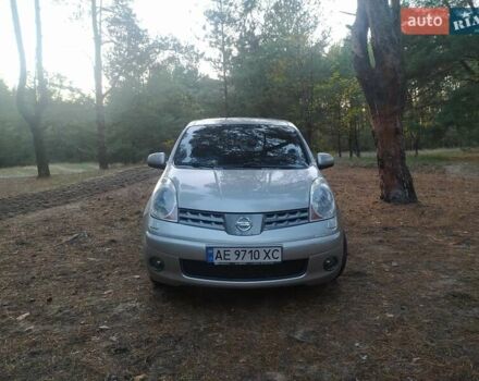 Серый Ниссан Ноут, объемом двигателя 1.6 л и пробегом 192 тыс. км за 5300 $, фото 2 на Automoto.ua