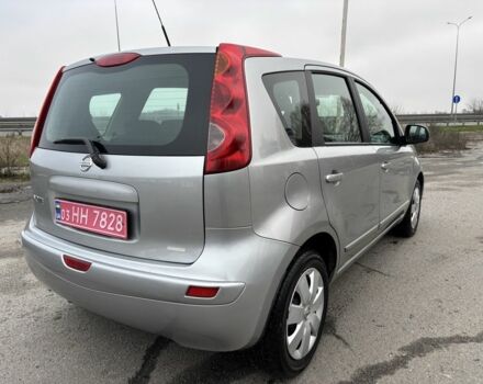 Сірий Ніссан Ноут, об'ємом двигуна 0 л та пробігом 214 тис. км за 5699 $, фото 5 на Automoto.ua