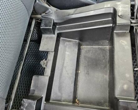 Серый Ниссан Ноут, объемом двигателя 1.6 л и пробегом 188 тыс. км за 6700 $, фото 21 на Automoto.ua