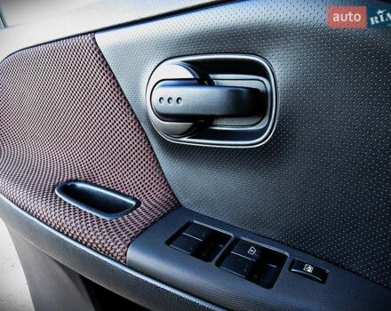 Серый Ниссан Ноут, объемом двигателя 1.6 л и пробегом 144 тыс. км за 7700 $, фото 6 на Automoto.ua