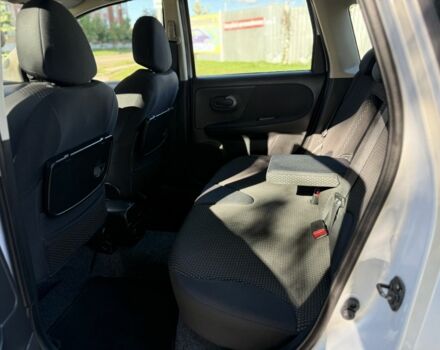 Сірий Ніссан Ноут, об'ємом двигуна 1.4 л та пробігом 191 тис. км за 6000 $, фото 20 на Automoto.ua