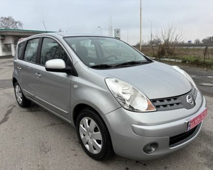 Сірий Ніссан Ноут, об'ємом двигуна 0 л та пробігом 214 тис. км за 5699 $, фото 1 на Automoto.ua