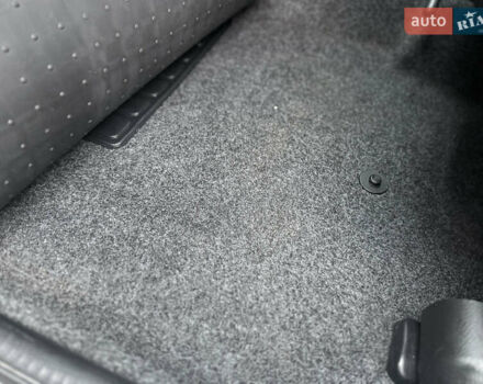 Серый Ниссан Ноут, объемом двигателя 1.4 л и пробегом 142 тыс. км за 5200 $, фото 61 на Automoto.ua