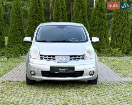 Серый Ниссан Ноут, объемом двигателя 1.6 л и пробегом 207 тыс. км за 7500 $, фото 5 на Automoto.ua