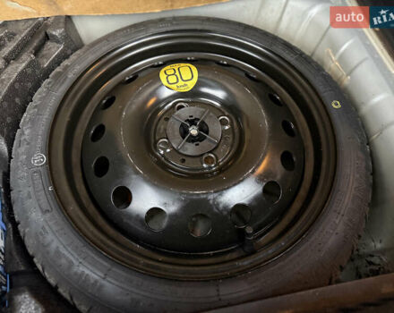 Серый Ниссан Ноут, объемом двигателя 1.4 л и пробегом 142 тыс. км за 5200 $, фото 77 на Automoto.ua