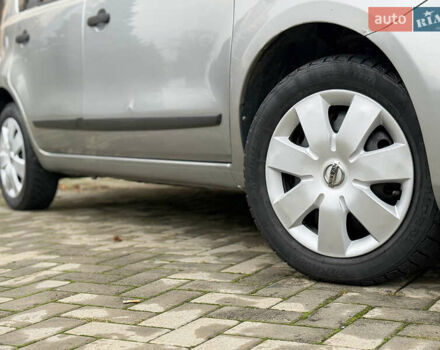 Серый Ниссан Ноут, объемом двигателя 1.4 л и пробегом 142 тыс. км за 5200 $, фото 23 на Automoto.ua