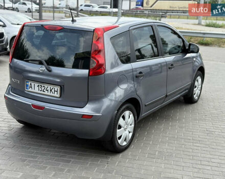 Серый Ниссан Ноут, объемом двигателя 1.4 л и пробегом 190 тыс. км за 4999 $, фото 6 на Automoto.ua