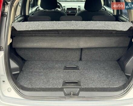 Сірий Ніссан Ноут, об'ємом двигуна 1.4 л та пробігом 137 тис. км за 4990 $, фото 16 на Automoto.ua
