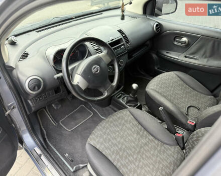 Серый Ниссан Ноут, объемом двигателя 1.4 л и пробегом 190 тыс. км за 4999 $, фото 13 на Automoto.ua