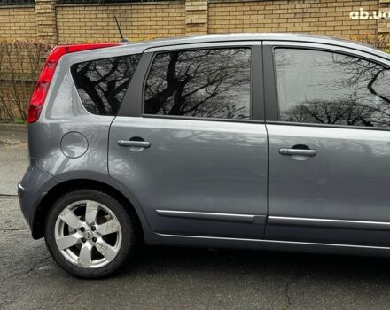 Серый Ниссан Ноут, объемом двигателя 1.6 л и пробегом 127 тыс. км за 5890 $, фото 5 на Automoto.ua