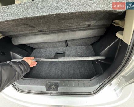 Сірий Ніссан Ноут, об'ємом двигуна 1.6 л та пробігом 199 тис. км за 6999 $, фото 33 на Automoto.ua