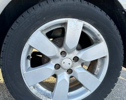 Серый Ниссан Ноут, объемом двигателя 1.6 л и пробегом 120 тыс. км за 6999 $, фото 27 на Automoto.ua