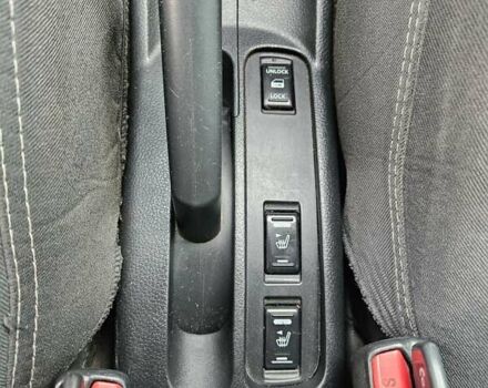 Серый Ниссан Ноут, объемом двигателя 1.6 л и пробегом 188 тыс. км за 6700 $, фото 13 на Automoto.ua