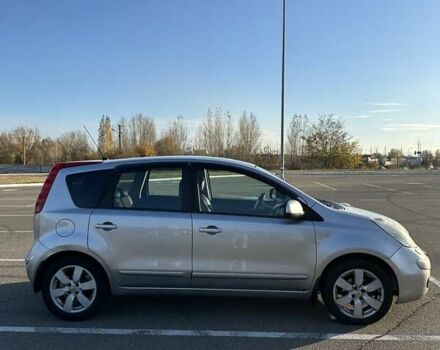 Серый Ниссан Ноут, объемом двигателя 1.6 л и пробегом 120 тыс. км за 6999 $, фото 6 на Automoto.ua