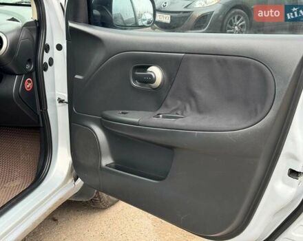 Сірий Ніссан Ноут, об'ємом двигуна 1.4 л та пробігом 137 тис. км за 4990 $, фото 19 на Automoto.ua