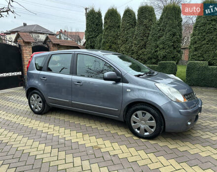 Сірий Ніссан Ноут, об'ємом двигуна 1.6 л та пробігом 190 тис. км за 7950 $, фото 4 на Automoto.ua