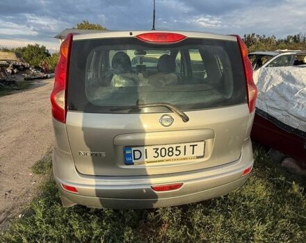 Сірий Ніссан Ноут, об'ємом двигуна 1.6 л та пробігом 125 тис. км за 2500 $, фото 3 на Automoto.ua