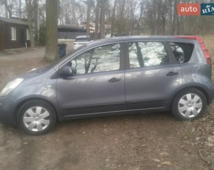 Сірий Ніссан Ноут, об'ємом двигуна 1.4 л та пробігом 220 тис. км за 5400 $, фото 3 на Automoto.ua