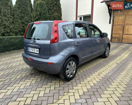 Сірий Ніссан Ноут, об'ємом двигуна 1.6 л та пробігом 190 тис. км за 7950 $, фото 5 на Automoto.ua