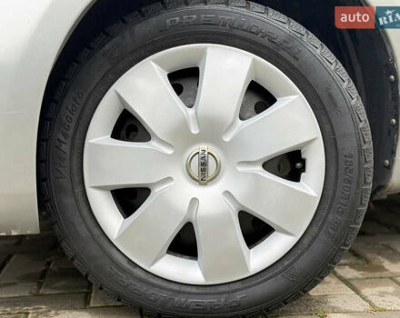 Серый Ниссан Ноут, объемом двигателя 1.4 л и пробегом 142 тыс. км за 5200 $, фото 15 на Automoto.ua