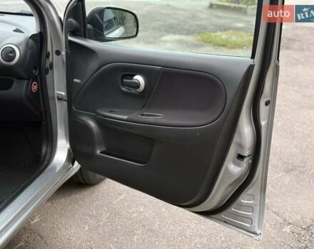 Серый Ниссан Ноут, объемом двигателя 1.39 л и пробегом 232 тыс. км за 5600 $, фото 12 на Automoto.ua