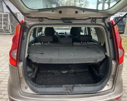 Серый Ниссан Ноут, объемом двигателя 1.6 л и пробегом 250 тыс. км за 1900 $, фото 12 на Automoto.ua