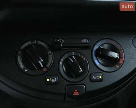 Серый Ниссан Ноут, объемом двигателя 1.4 л и пробегом 194 тыс. км за 5899 $, фото 24 на Automoto.ua