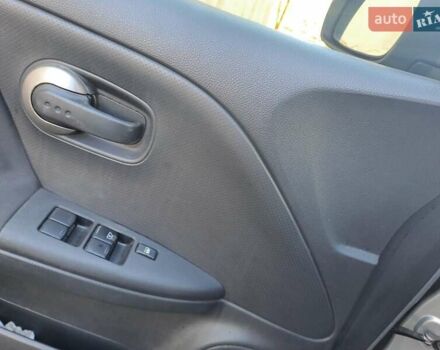 Сірий Ніссан Ноут, об'ємом двигуна 1.39 л та пробігом 146 тис. км за 6000 $, фото 10 на Automoto.ua
