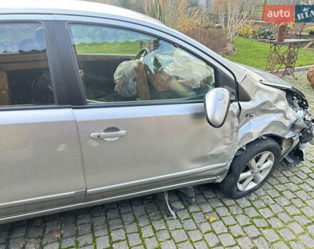 Сірий Ніссан Ноут, об'ємом двигуна 1.46 л та пробігом 270 тис. км за 2100 $, фото 16 на Automoto.ua