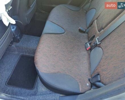 Сірий Ніссан Ноут, об'ємом двигуна 1.39 л та пробігом 146 тис. км за 6000 $, фото 12 на Automoto.ua