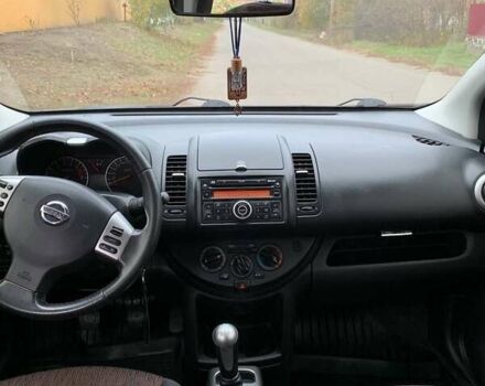 Серый Ниссан Ноут, объемом двигателя 1.39 л и пробегом 209 тыс. км за 5500 $, фото 6 на Automoto.ua