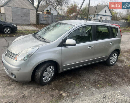 Ніссан Ноут 2009 у Хороле на Automoto.ua Сірий Ніссан Ноут, об'ємом двигуна 0 л та пробігом 214 тис. км за 5650 $, фото 5 на Automoto.ua