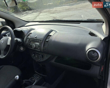 Ніссан Ноут 2009 у Хороле на Automoto.ua Сірий Ніссан Ноут, об'ємом двигуна 0 л та пробігом 214 тис. км за 5650 $, фото 43 на Automoto.ua