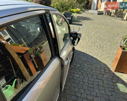 Сірий Ніссан Ноут, об'ємом двигуна 1.46 л та пробігом 270 тис. км за 2100 $, фото 12 на Automoto.ua