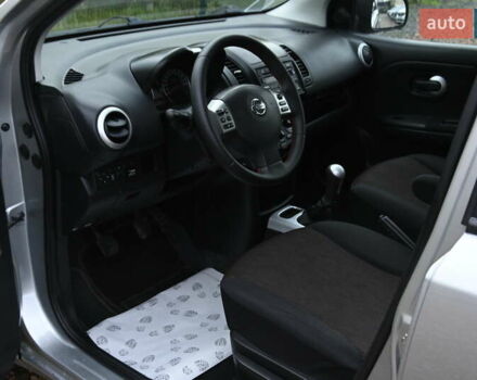 Серый Ниссан Ноут, объемом двигателя 1.4 л и пробегом 194 тыс. км за 5899 $, фото 20 на Automoto.ua