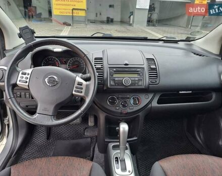 Сірий Ніссан Ноут, об'ємом двигуна 1.6 л та пробігом 136 тис. км за 7700 $, фото 4 на Automoto.ua