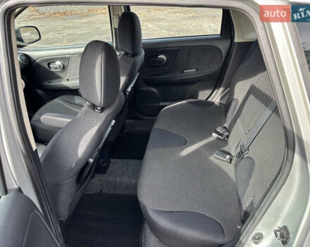 Ніссан Ноут 2009 у Хороле на Automoto.ua Сірий Ніссан Ноут, об'ємом двигуна 0 л та пробігом 214 тис. км за 5650 $, фото 31 на Automoto.ua