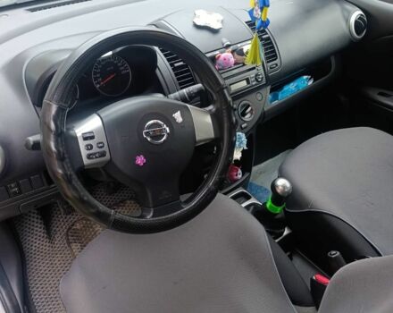 Сірий Ніссан Ноут, об'ємом двигуна 1.4 л та пробігом 250 тис. км за 5000 $, фото 4 на Automoto.ua